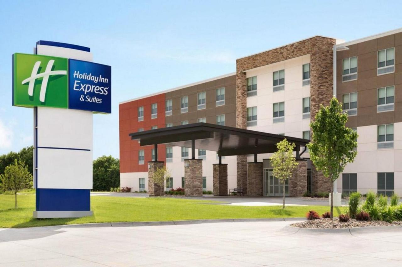 Holiday Inn Express & Suites - Springdale - Fayetteville Area Exterior photo